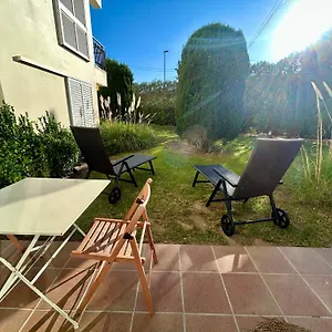Amb Piscina I Aparcament - Baixos Amb Jardinet Apartment