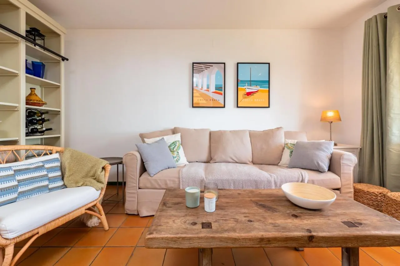L-5 Calella De Palafrugell 8 Pax Villa